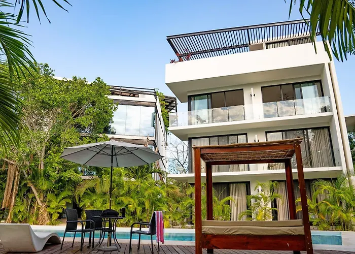 Penthouse 3 Bedroom By Casago *